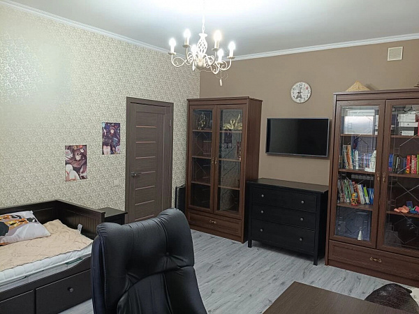 Дом 200 м²