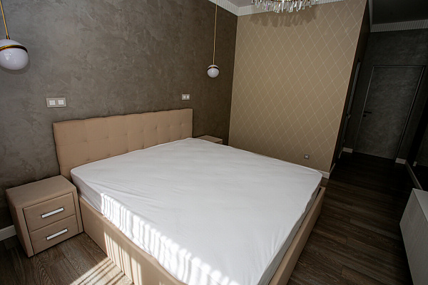 Квартира 3-комн., 85 м²