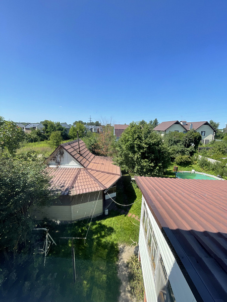 Дом 300 м²