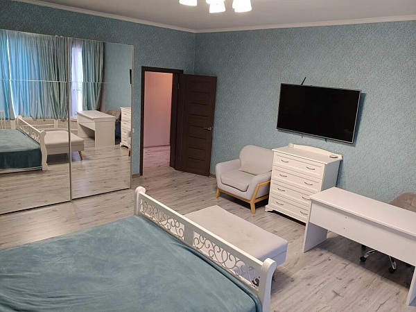 Дом 200 м²