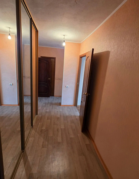 Квартира 3-комн., 70 м²