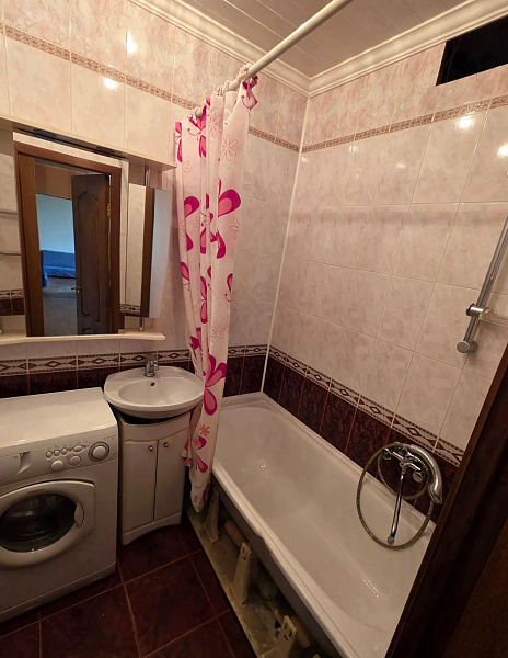 Квартира 3-комн., 70 м²